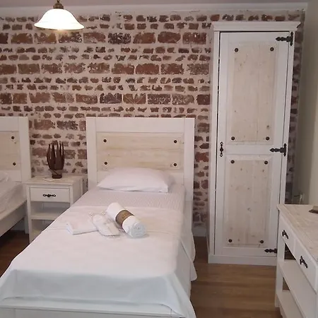 Gizemli Habitación en casa particular Ayvalı